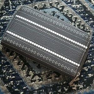 Thirty One wallet